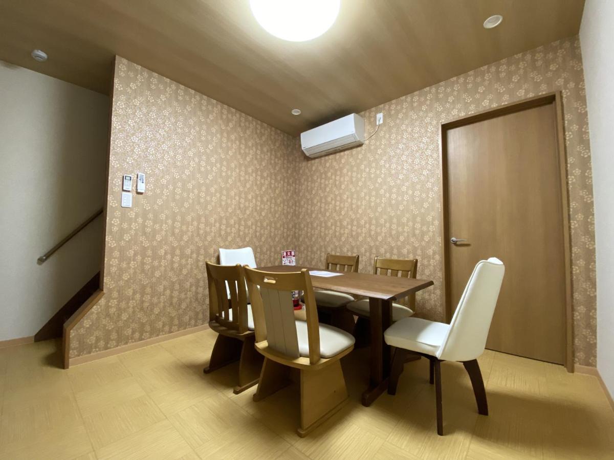 Wutong-40 Minutes Direct To Kansai Airport And 5 Minute Walk To Jr Or Subway Or Nankai Line And 1 Minute To Tsutenkaku The Landmark Of Osaka And Many Japanese Bistros Nearby Esterno foto