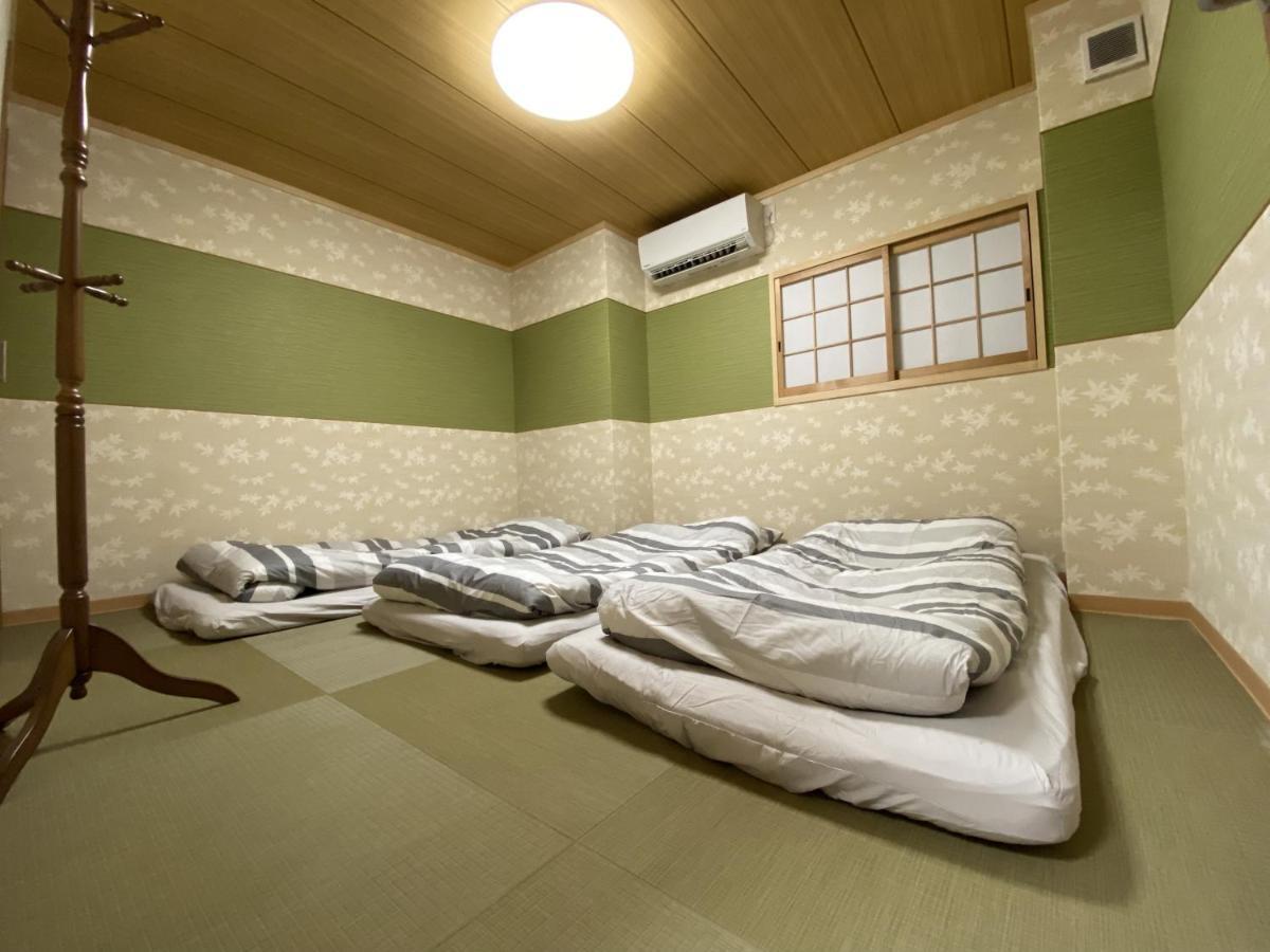 Wutong-40 Minutes Direct To Kansai Airport And 5 Minute Walk To Jr Or Subway Or Nankai Line And 1 Minute To Tsutenkaku The Landmark Of Osaka And Many Japanese Bistros Nearby Esterno foto