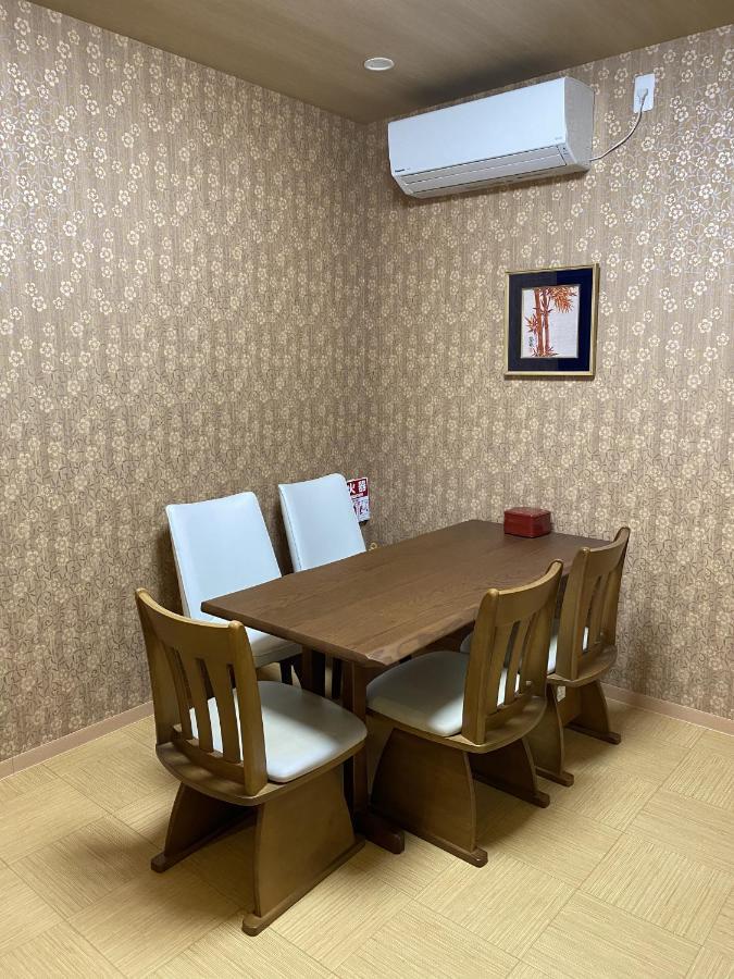 Wutong-40 Minutes Direct To Kansai Airport And 5 Minute Walk To Jr Or Subway Or Nankai Line And 1 Minute To Tsutenkaku The Landmark Of Osaka And Many Japanese Bistros Nearby Esterno foto