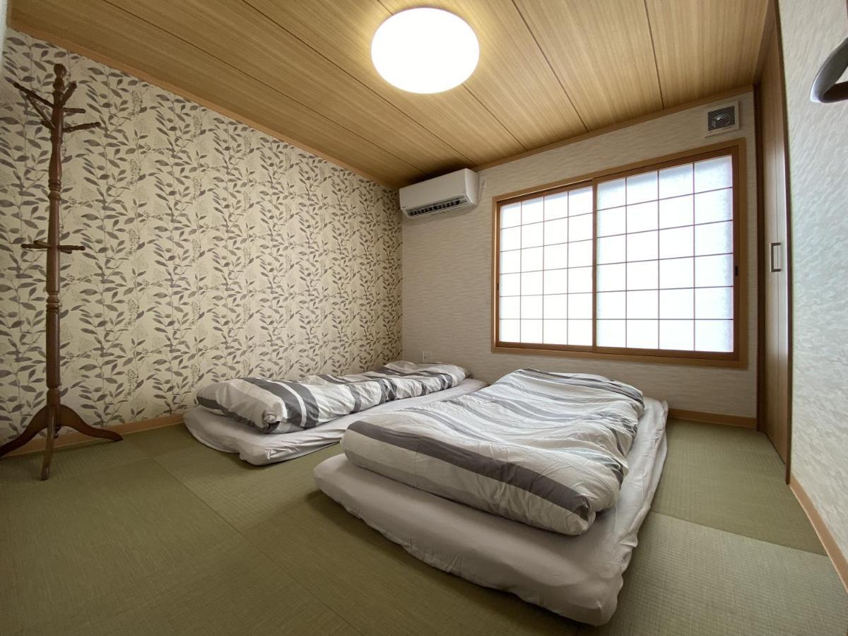 Wutong-40 Minutes Direct To Kansai Airport And 5 Minute Walk To Jr Or Subway Or Nankai Line And 1 Minute To Tsutenkaku The Landmark Of Osaka And Many Japanese Bistros Nearby Esterno foto