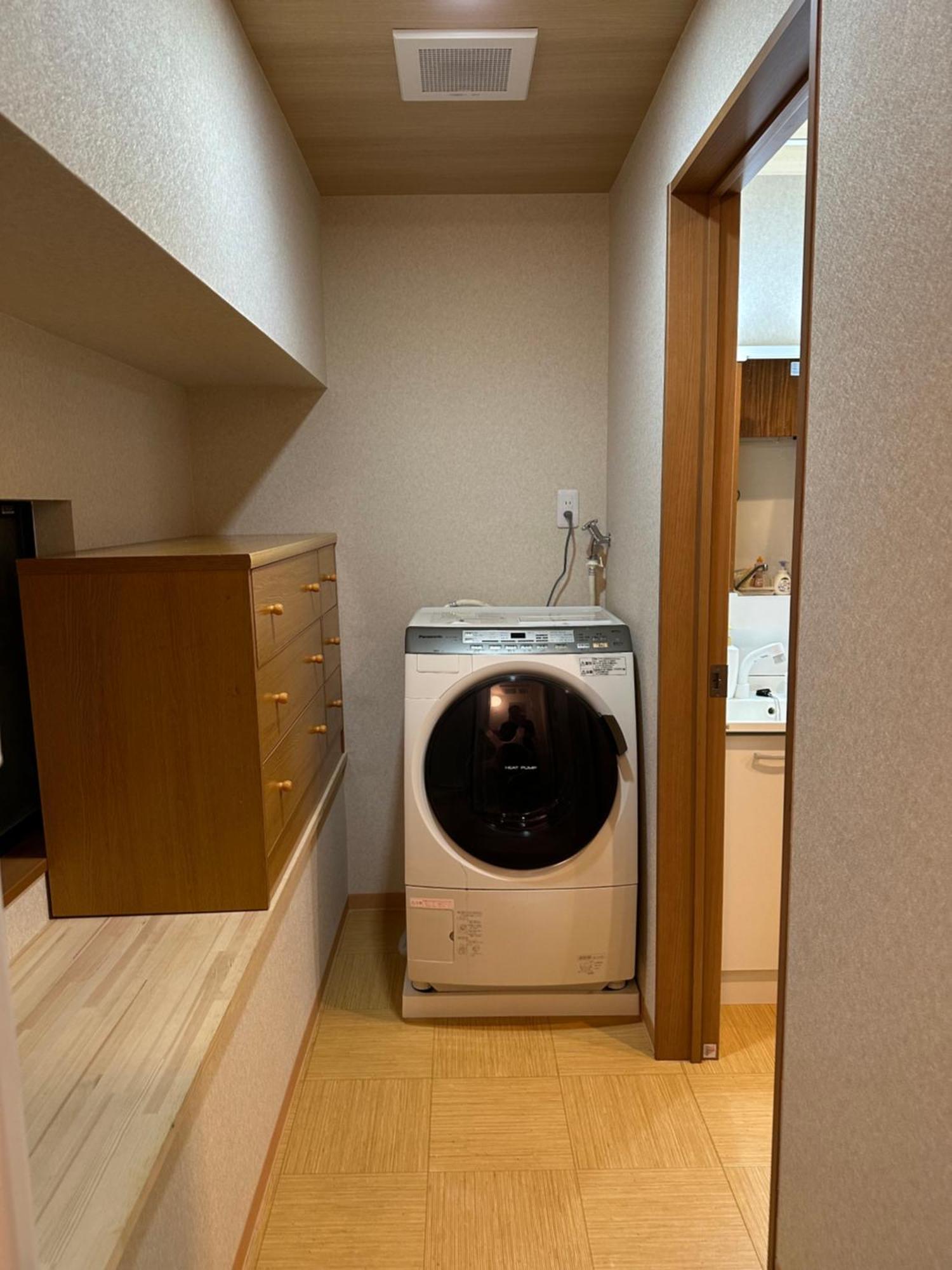 Wutong-40 Minutes Direct To Kansai Airport And 5 Minute Walk To Jr Or Subway Or Nankai Line And 1 Minute To Tsutenkaku The Landmark Of Osaka And Many Japanese Bistros Nearby Esterno foto